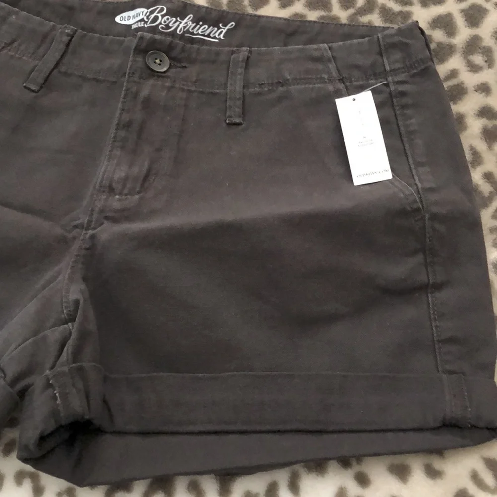 2015 Old Navy Boyfriend Shorts in Black Cat Size 4 Regular Women’s